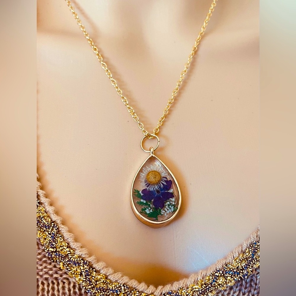 Boho Dried Flowers and Resin Necklace HandMade